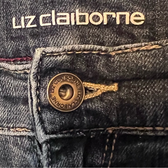 Liz Claiborne Indigo Denim Jeans - Picture 2 of 6